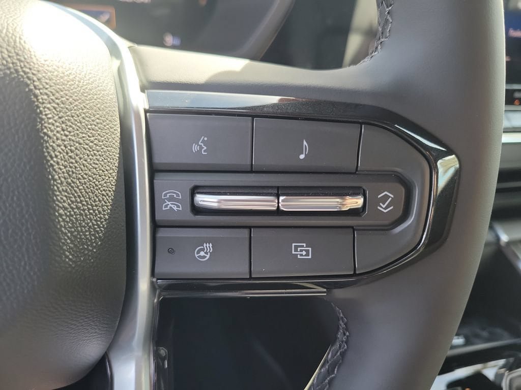 New 2026 Chevrolet Colorado Trail Boss AWD/4WD image 5