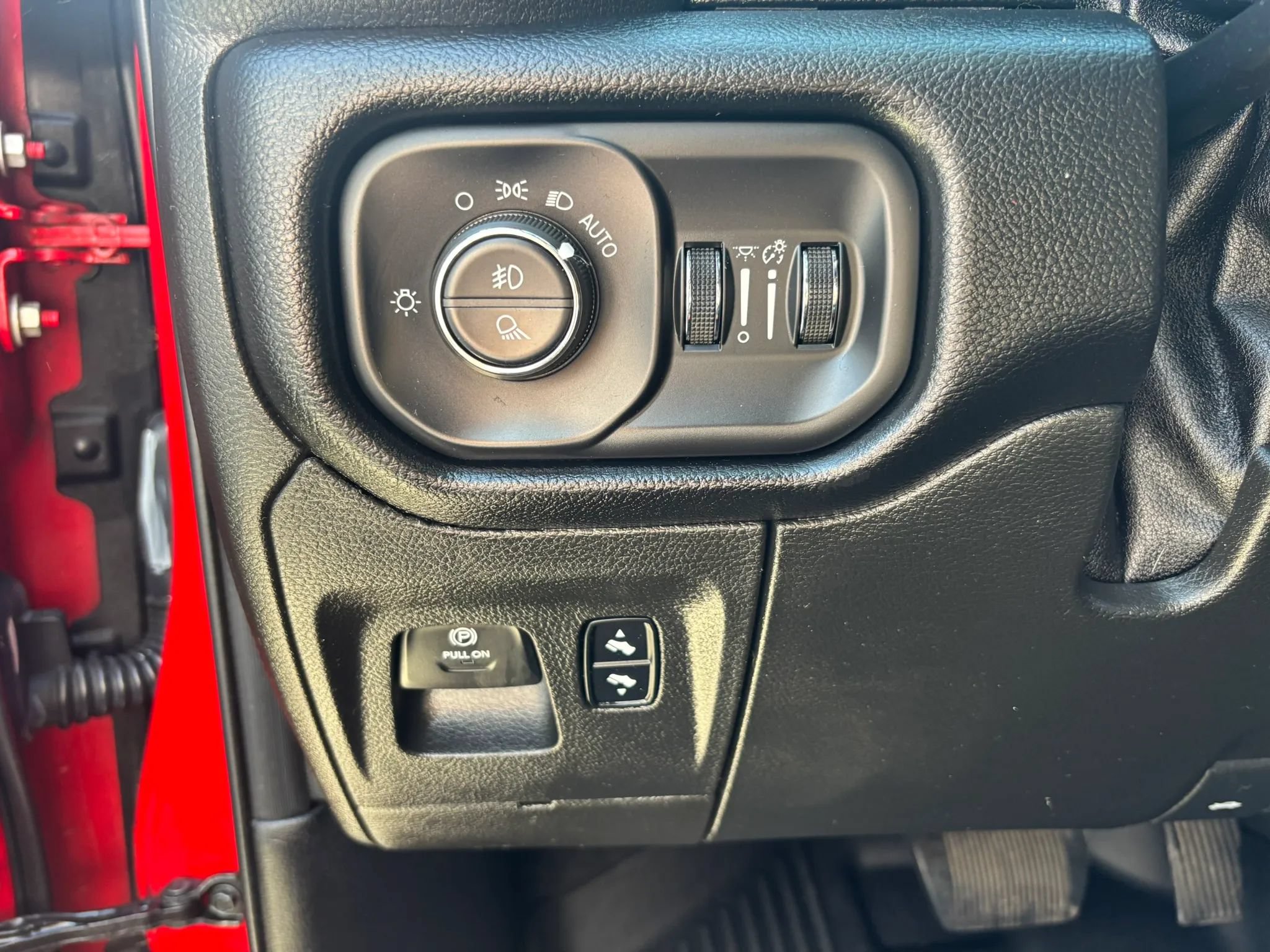 Used 2019 RAM 1500 Rebel w/ Rebel Level 1 Equipment Group AWD/4WD image 23