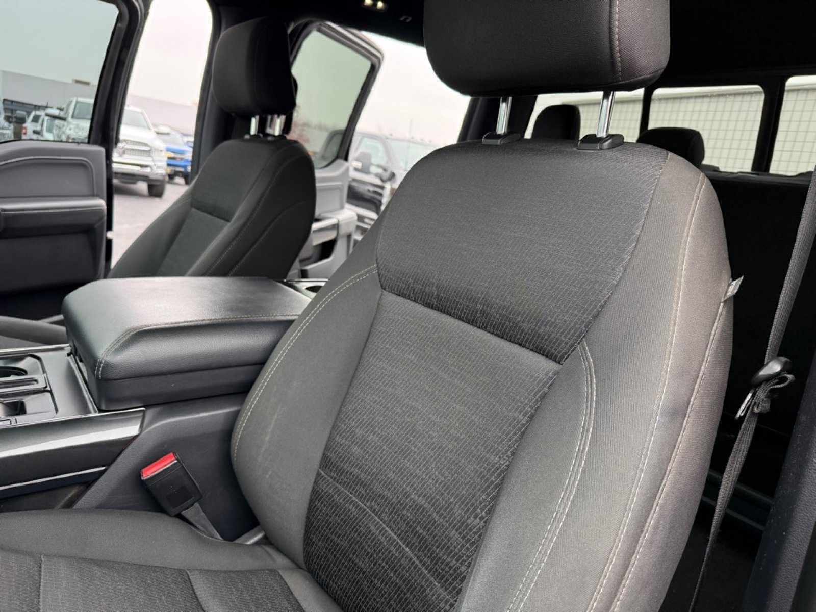 Used 2022 Ford F150 XLT w/ Equipment Group 302A High image 16