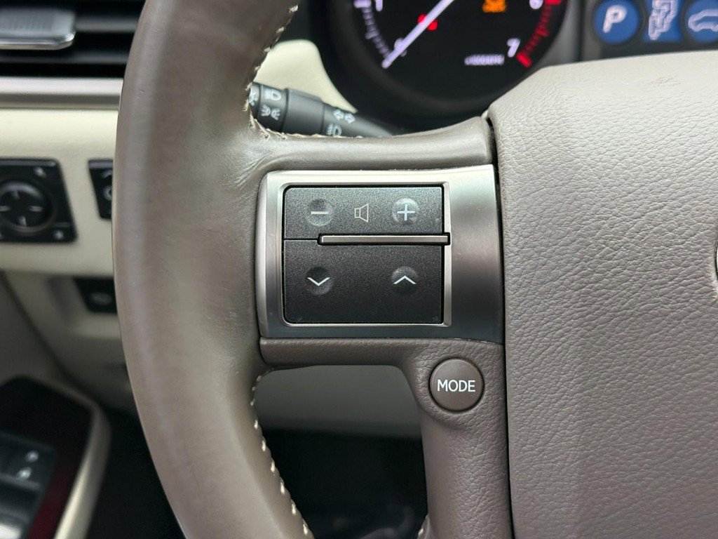 Used 2019 Lexus GX 460 Premium AWD/4WD image 23