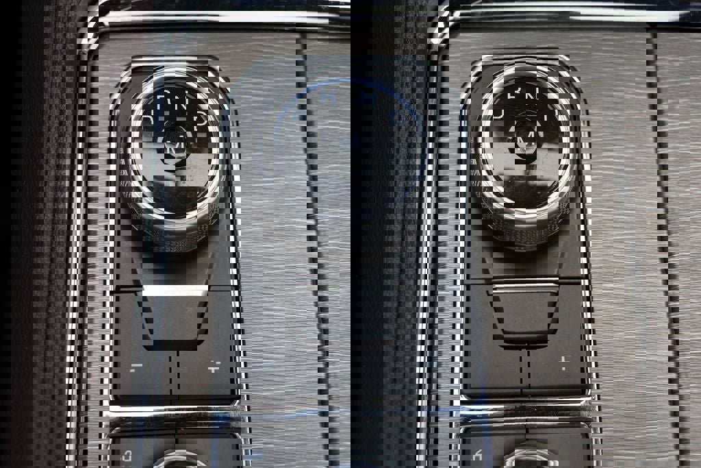 Used 2024 Ford Expedition Max Limited image 28