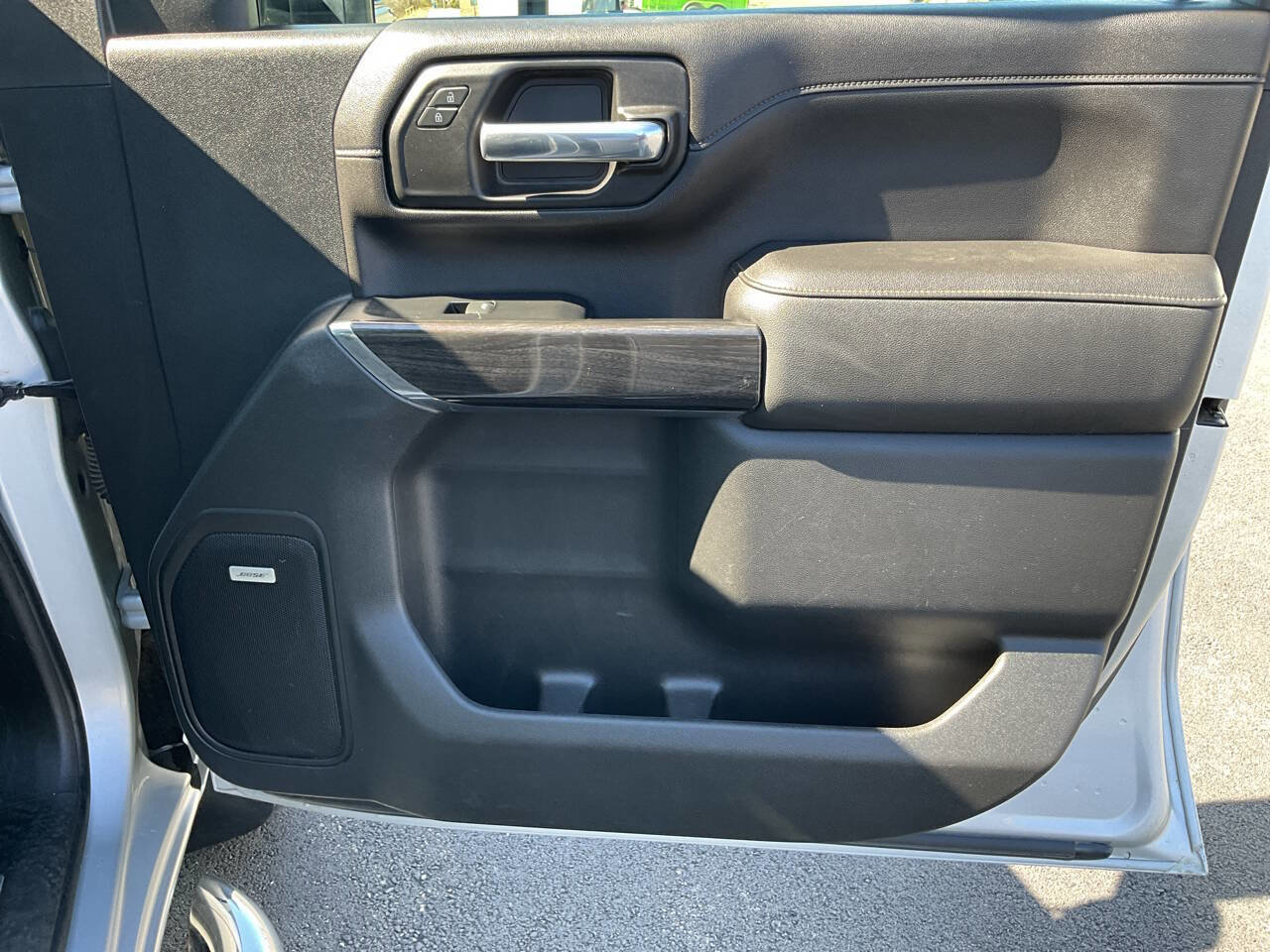 Used 2020 Chevrolet Silverado 2500 LTZ w/ LTZ Premium Package image 25