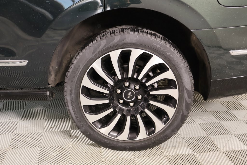 Used 2022 Lincoln Navigator Black Label image 21