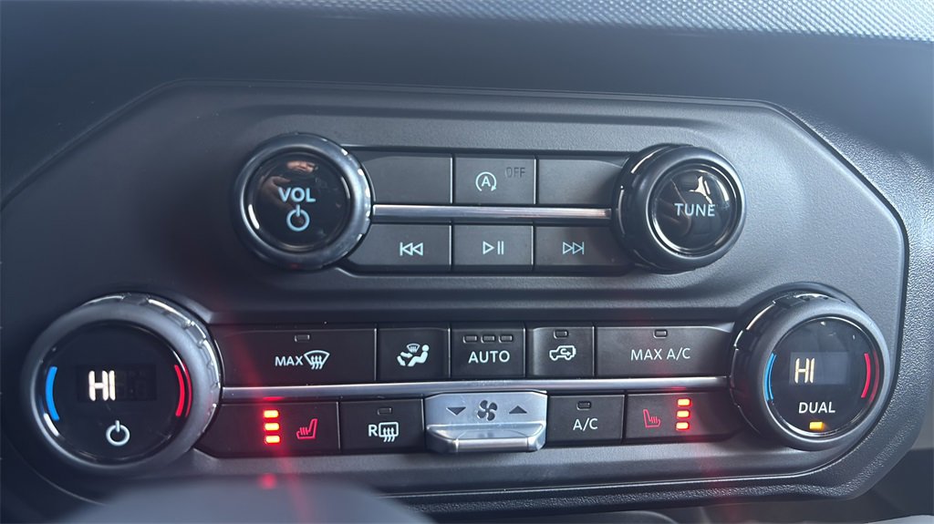 Used 2023 Ford Bronco Outer Banks image 21