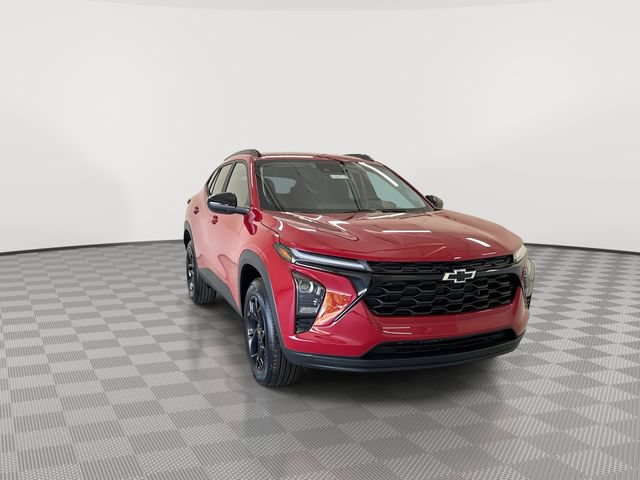 New 2026 Chevrolet Trax LT w/ Driver Confidence Package FWD image 4