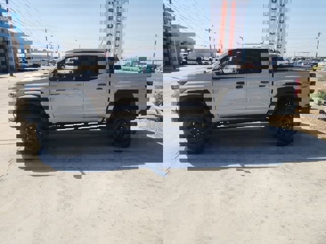 New 2026 Chevrolet Colorado ZR2 w/ ZR2 Bison Edition image 7