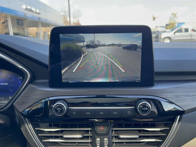 Used 2020 Ford Escape Titanium w/ Titanium Premium Package 2.0 AWD/4WD image 20