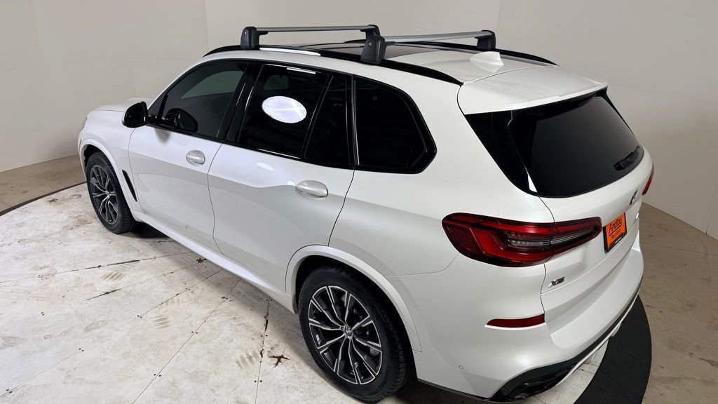 Used 2020 BMW X5 M50i w/ Executive Package image 5