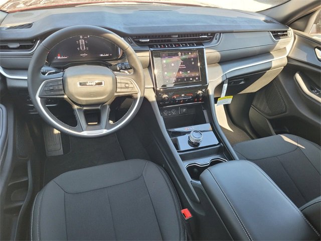 New 2025 Jeep Grand Cherokee Laredo X image 10