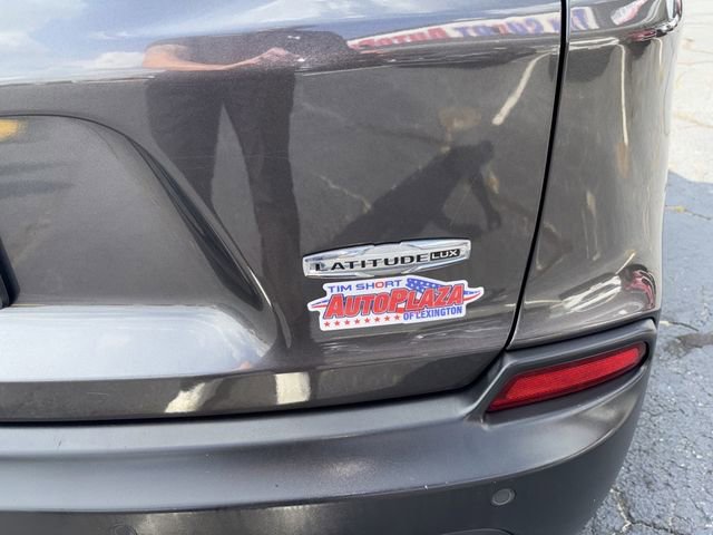 Used 2021 Jeep Cherokee Latitude Lux w/ Trailer Tow Group image 6