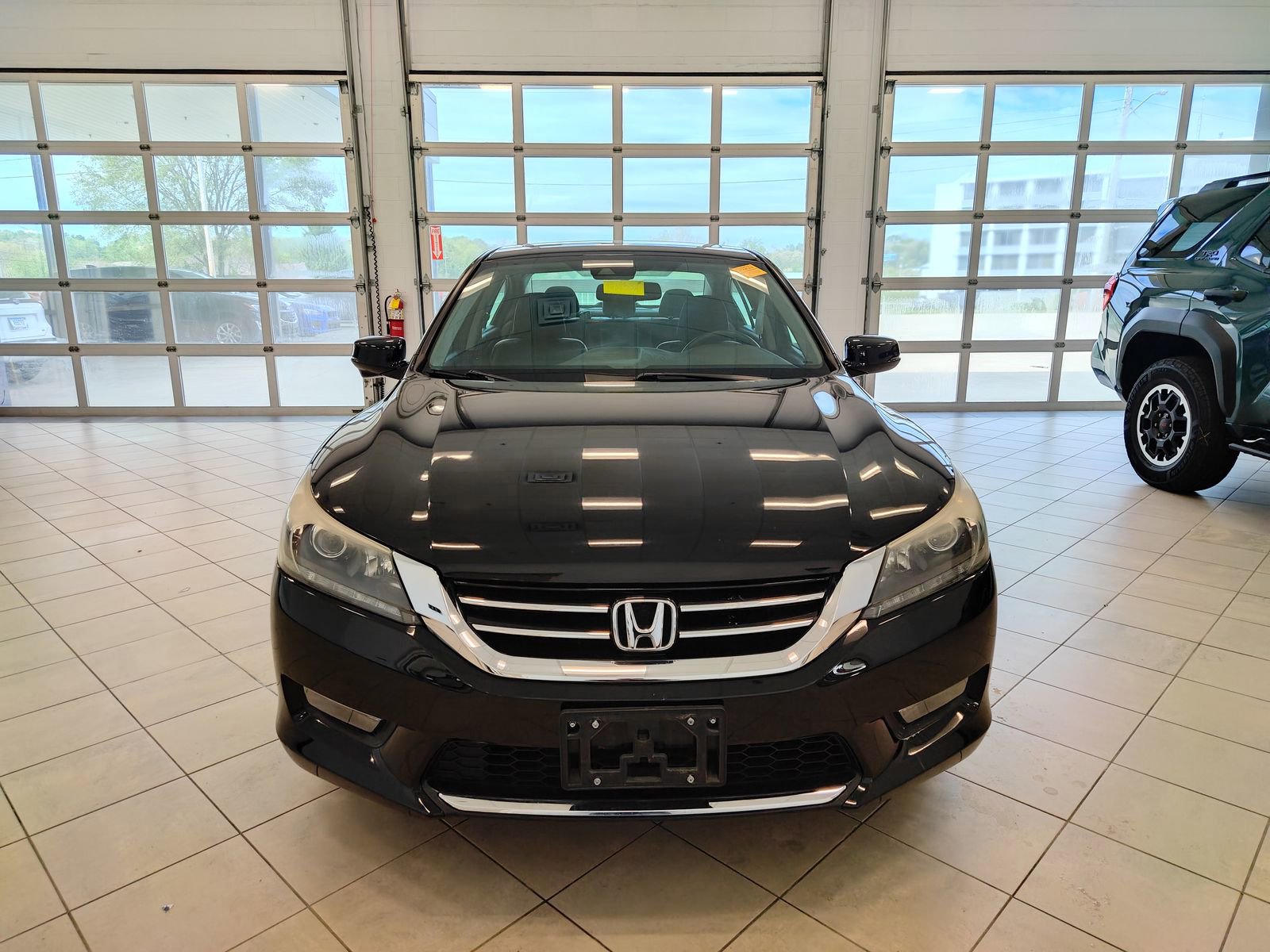 Used 2014 Honda Accord EX-L image 8