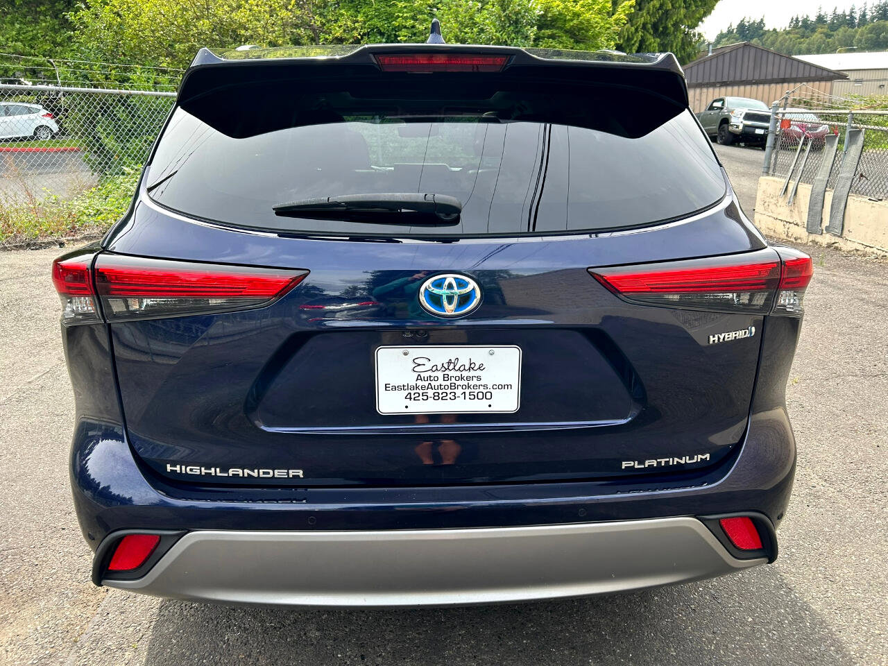 Used 2021 Toyota Highlander Platinum image 6