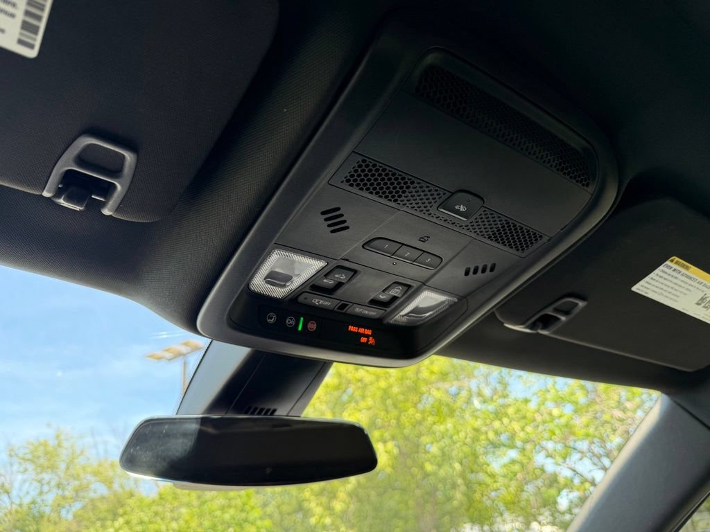 Used 2020 Cadillac XT5 Premium Luxury FWD image 21