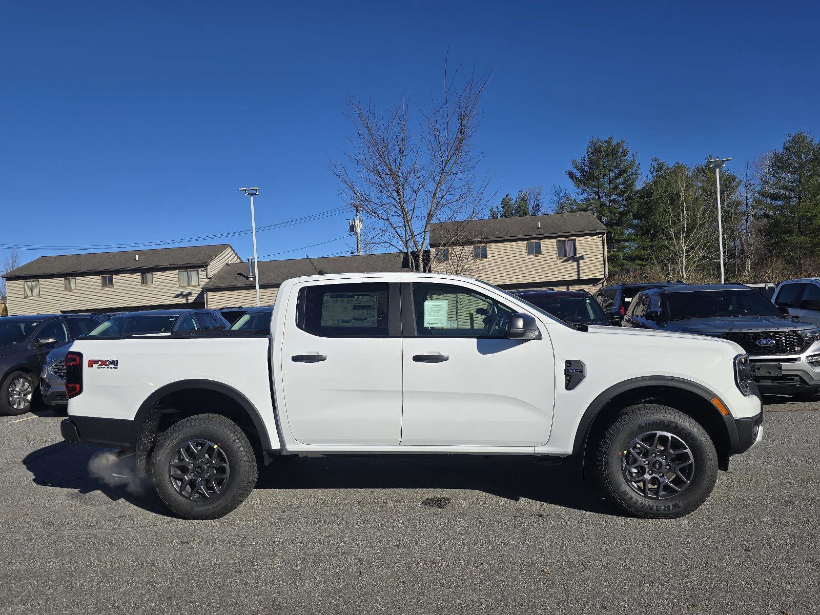 New 2025 Ford Ranger XLT w/ FX4 Off-Road Package image 2