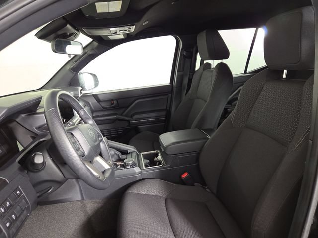 Used 2025 Toyota 4Runner SR5 AWD/4WD image 13