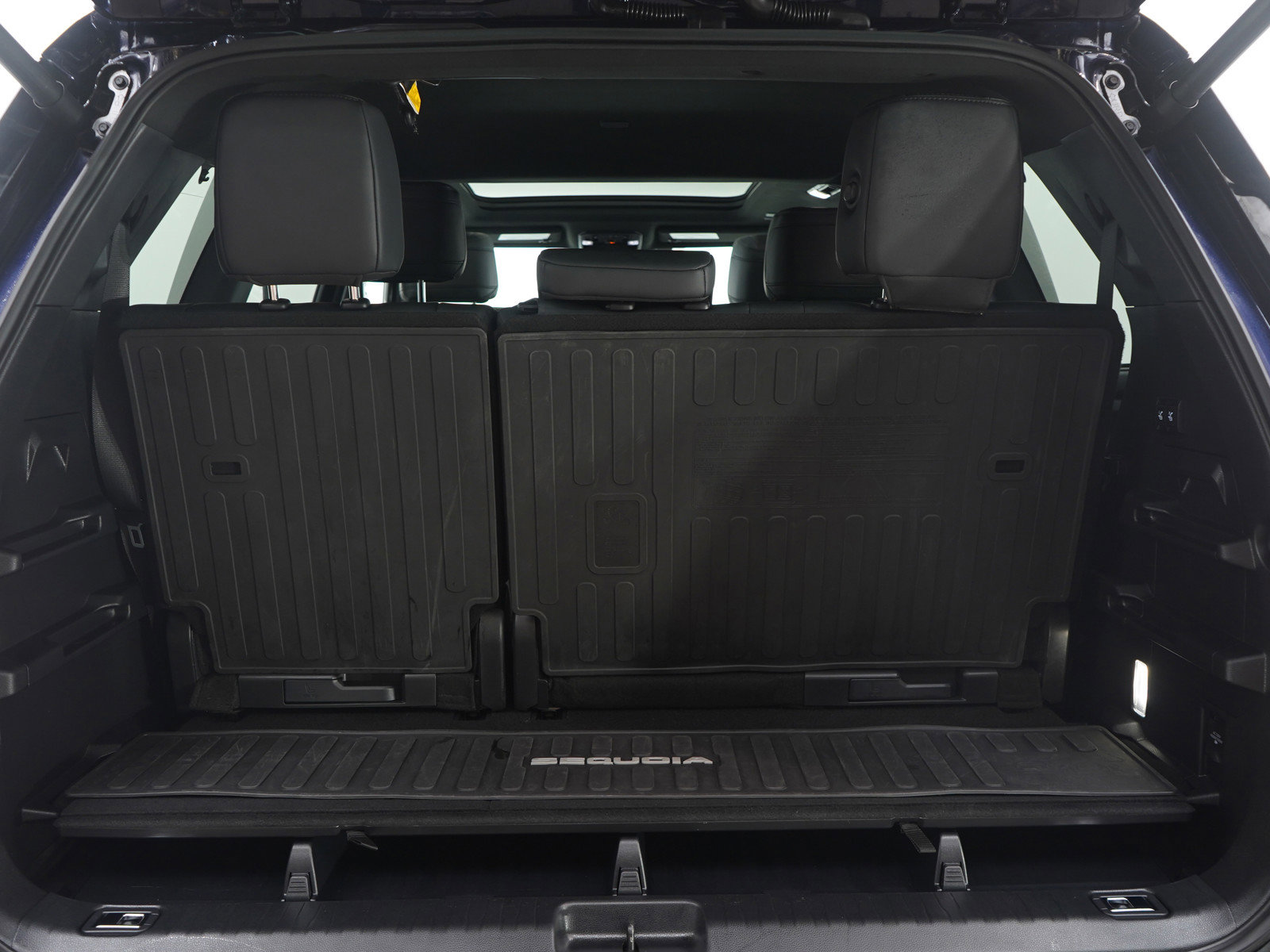 Used 2025 Toyota Sequoia Limited w/ Tow Technology Package image 11