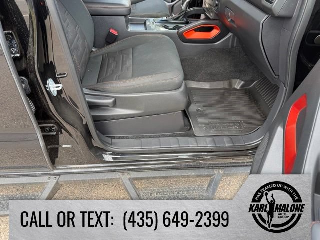 Used 2022 Nissan Frontier PRO-4X w/ Off-Road Protection Package AWD/4WD image 36