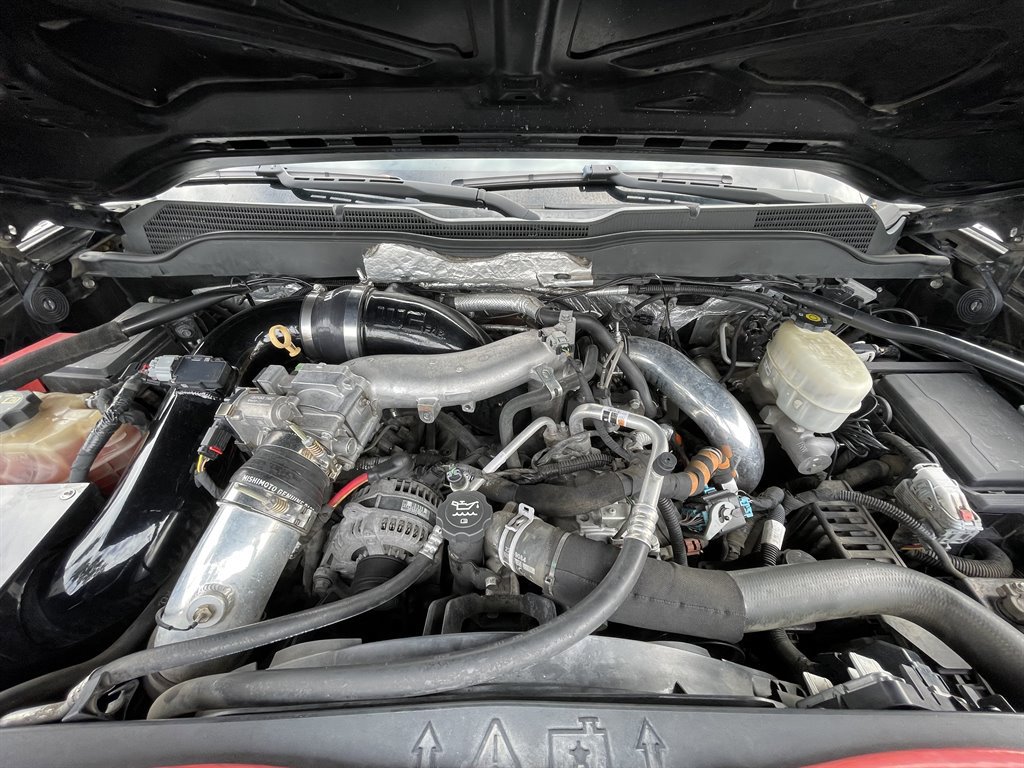 Used 2015 Chevrolet Silverado 3500 LTZ w/ Duramax Plus Package AWD/4WD image 9