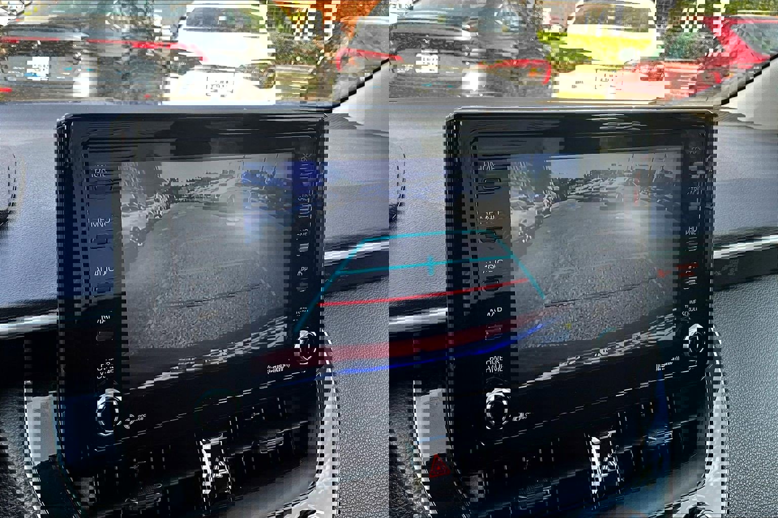 Used 2022 Toyota Corolla LE FWD image 22