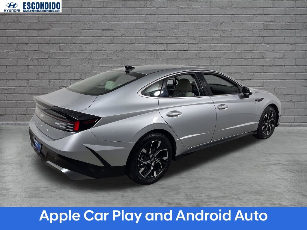 Certified 2025 Hyundai Sonata SEL FWD image 4