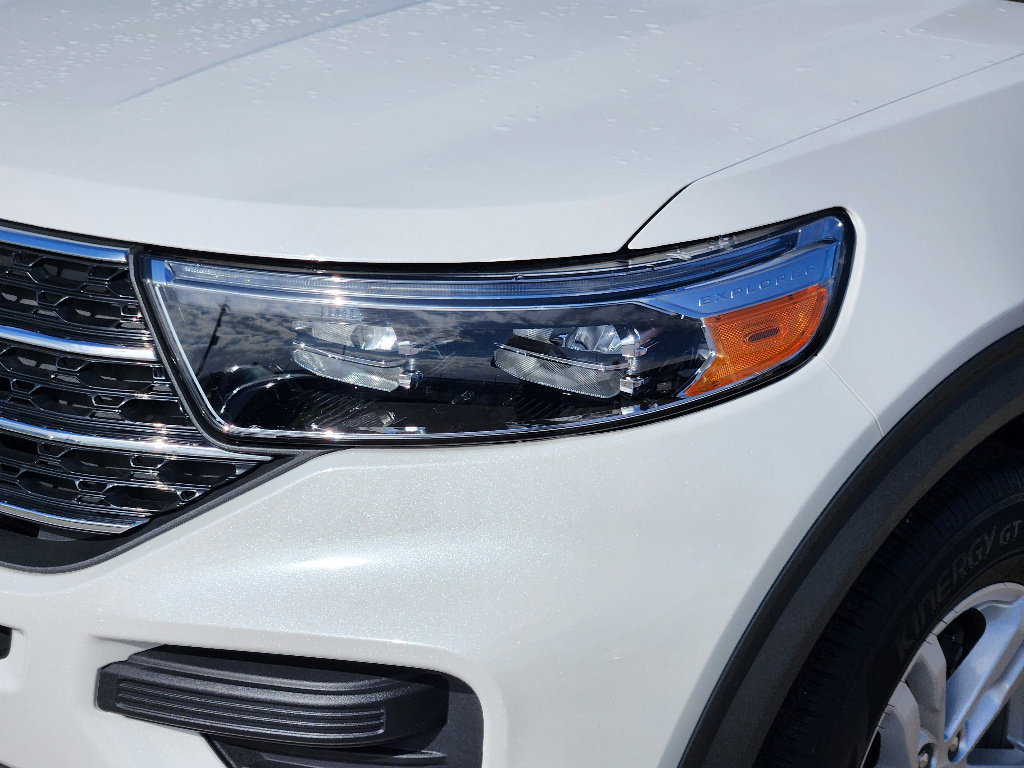 Used 2024 Ford Explorer XLT image 8