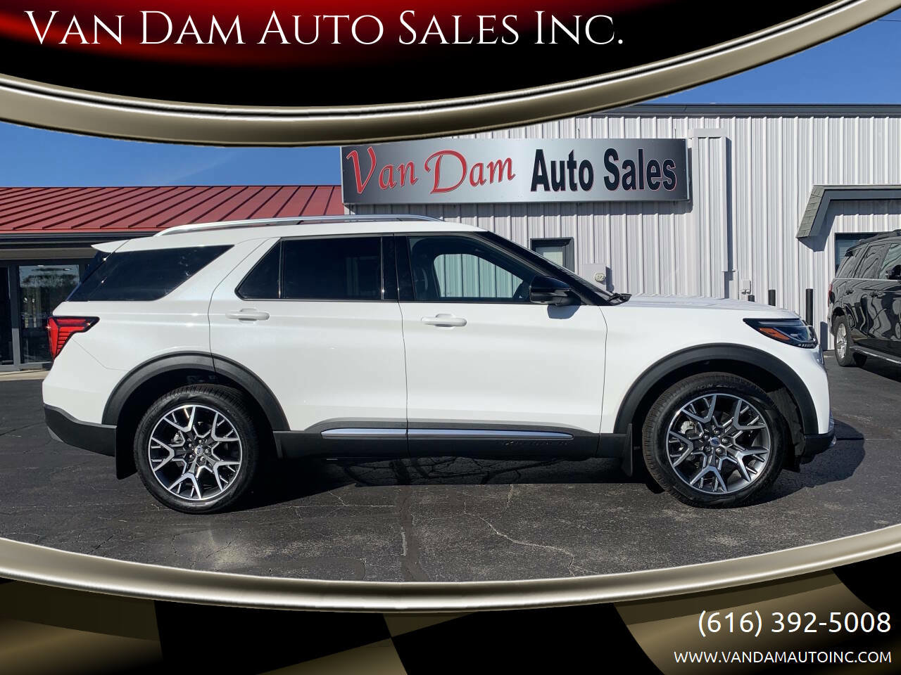 Used 2025 Ford Explorer Platinum w/ Ultimate Package