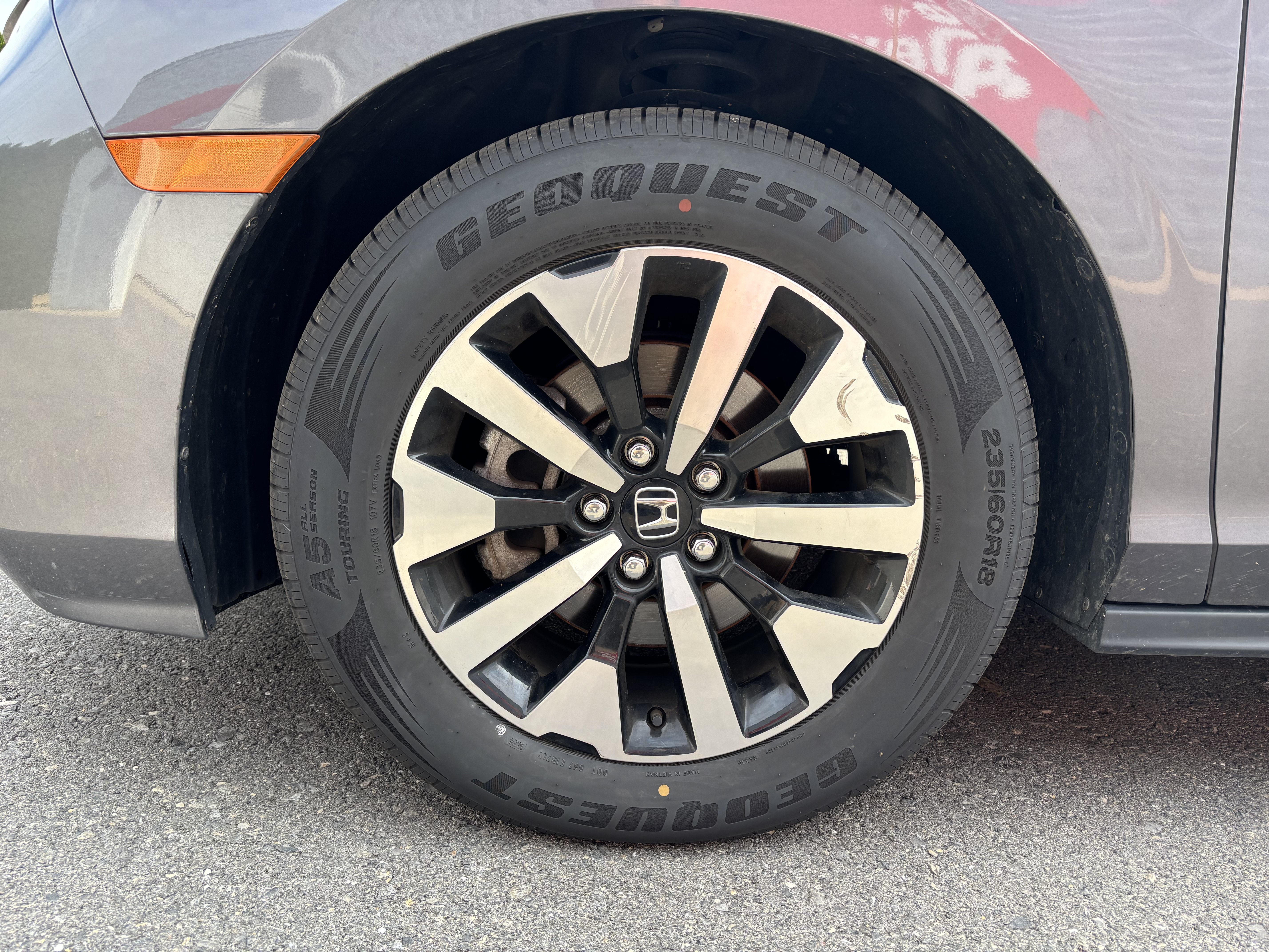 Used 2025 Honda Odyssey EX-L image 11