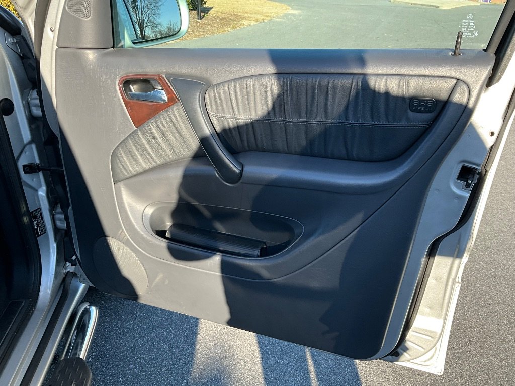 Used 2003 Mercedes-Benz ML 500 4MATIC image 26