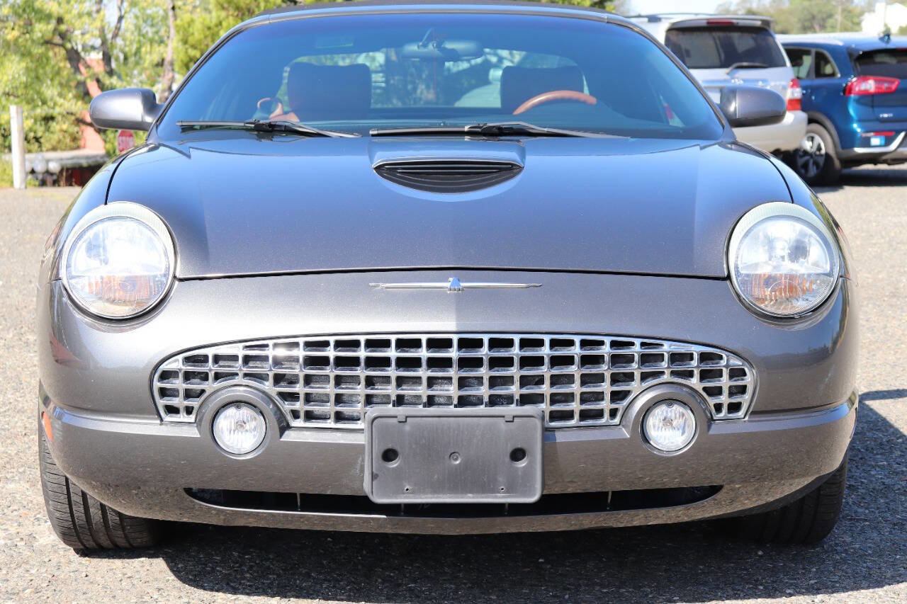 Used 2003 Ford Thunderbird image 3