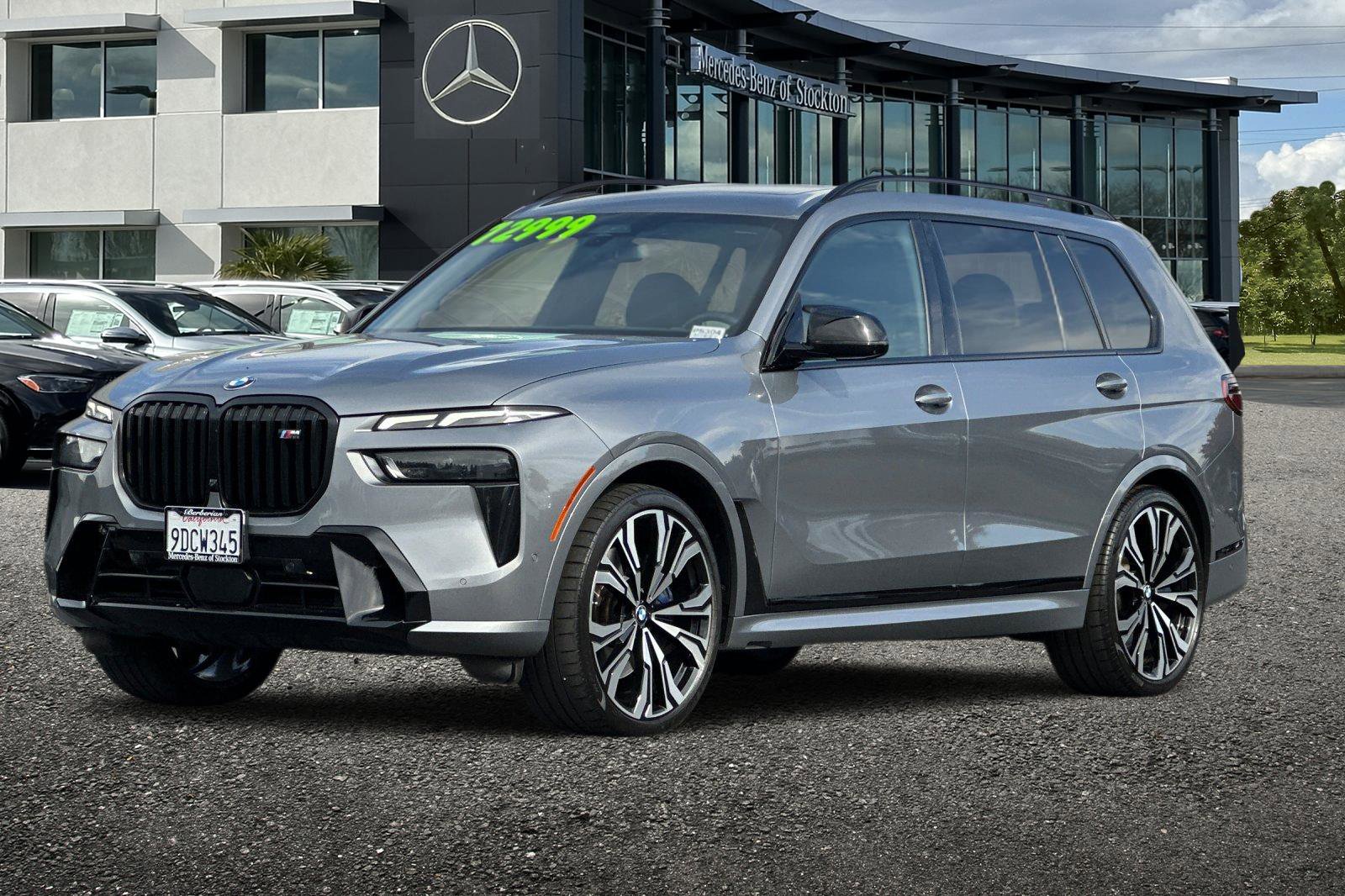 Used 2023 BMW X7 M60i w/ Executive Package image 8
