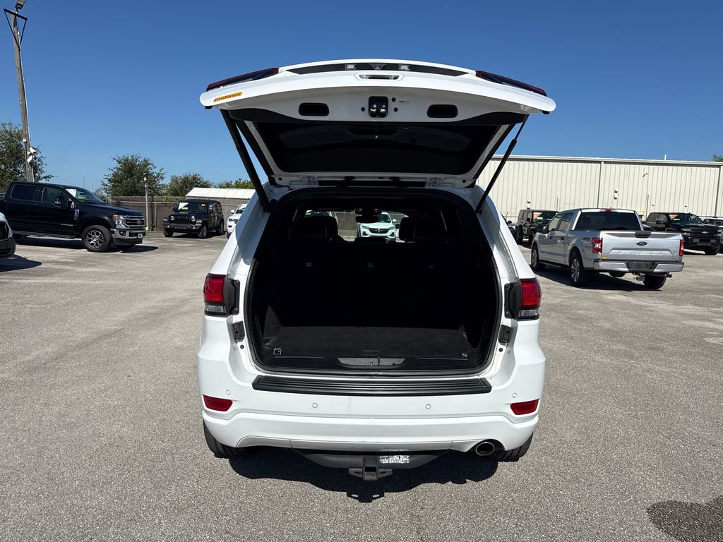 Used 2020 Jeep Grand Cherokee Altitude RWD image 29