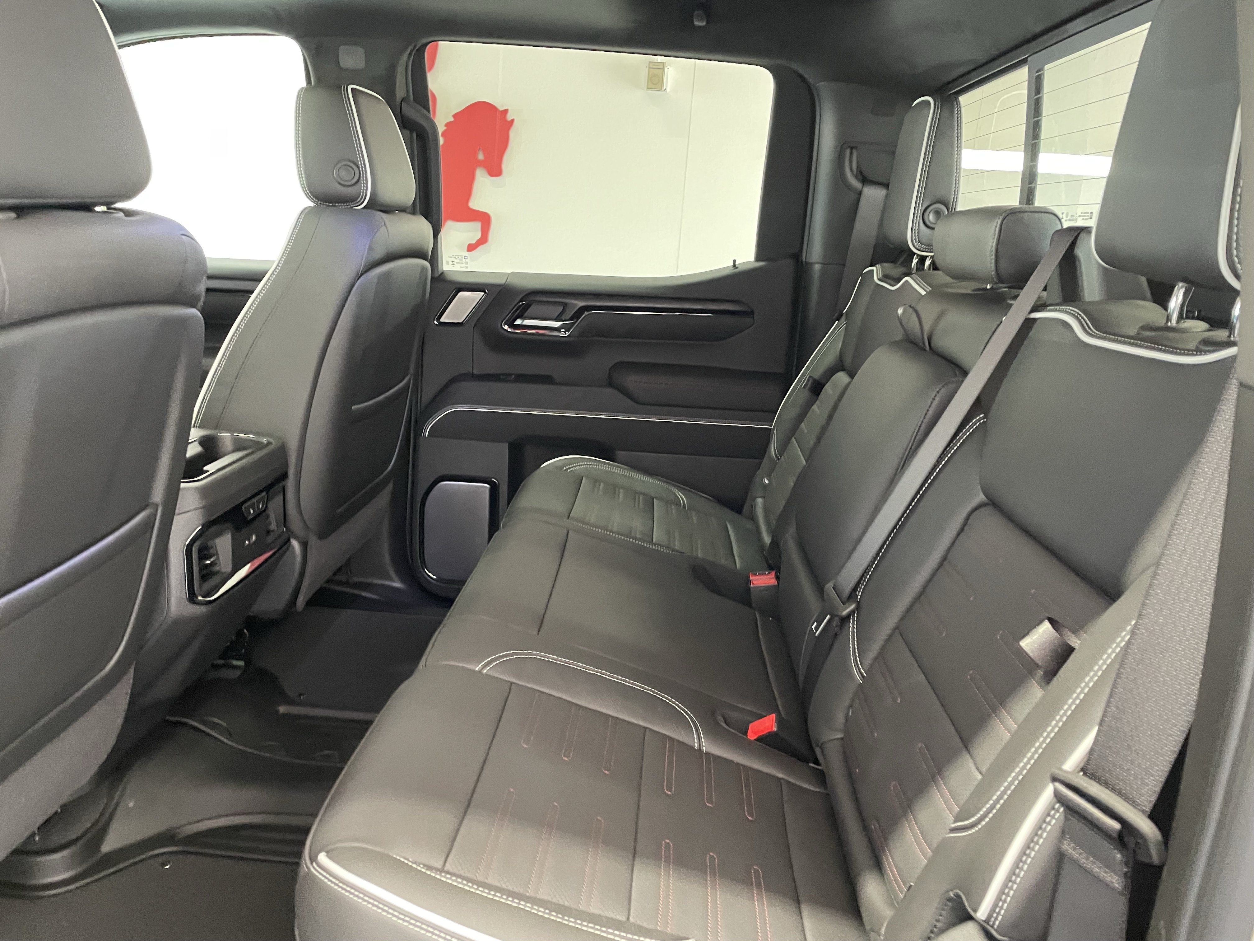 New 2026 GMC Sierra 1500 AT4X w/ LPO, Black Badging Package AWD/4WD image 10