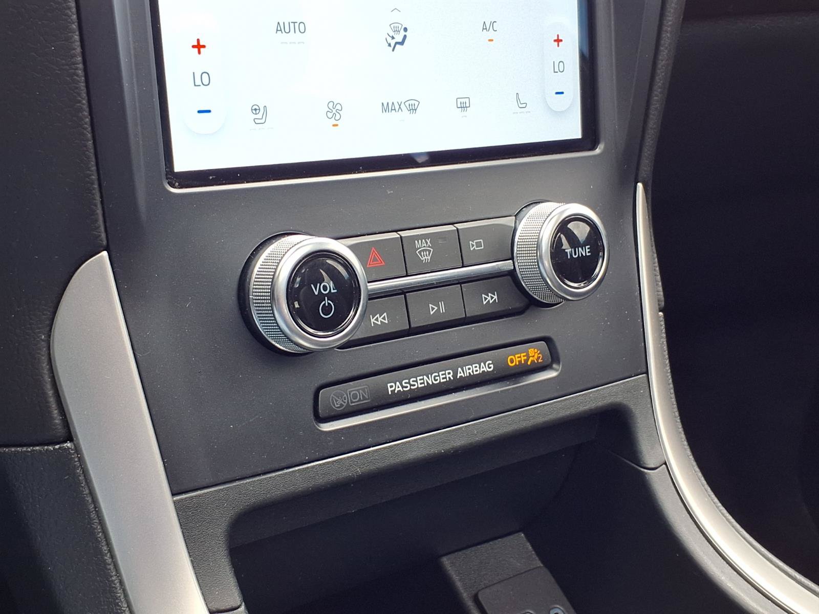 Used 2024 Ford Edge ST-Line AWD/4WD image 13