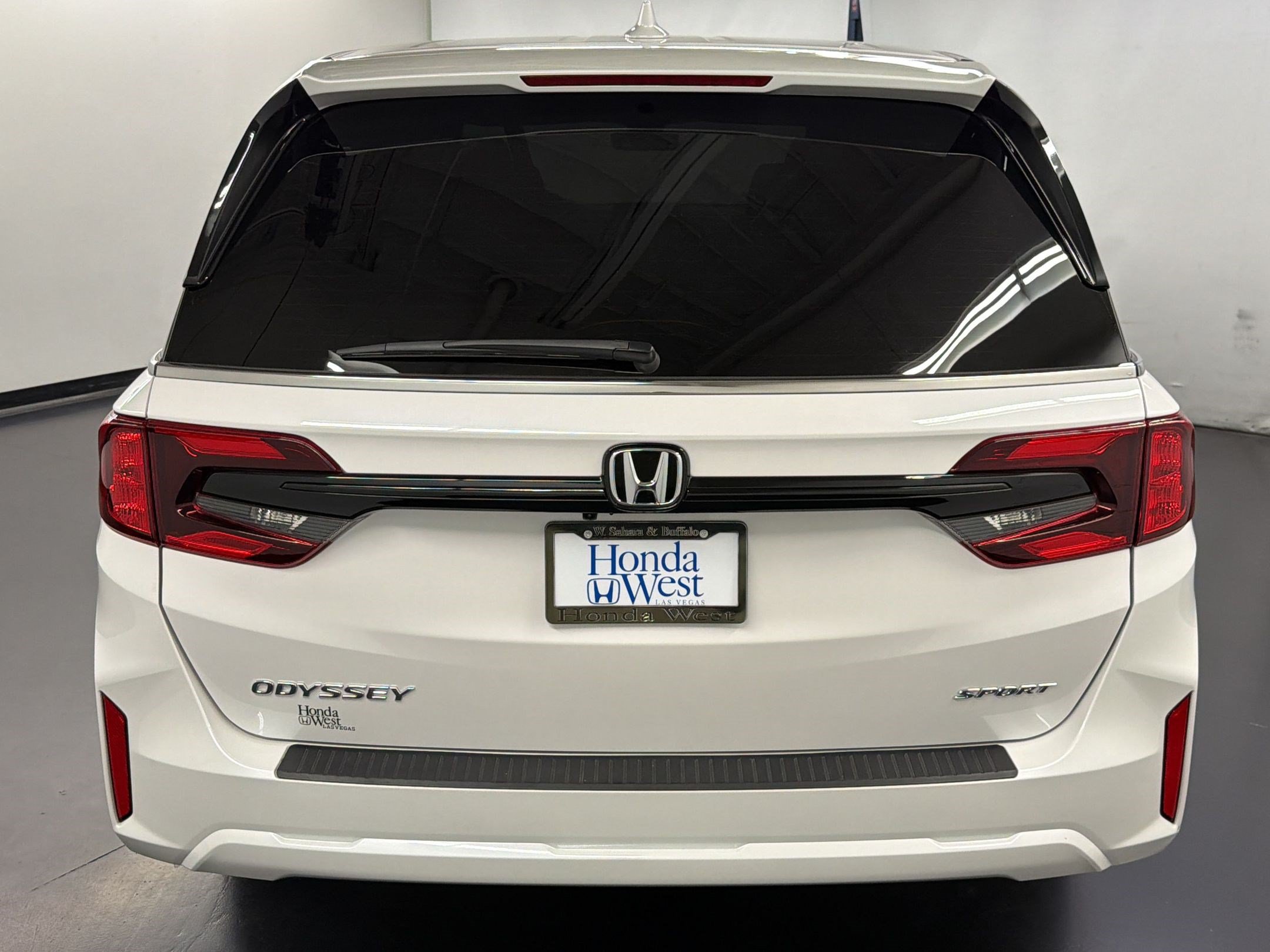 Certified 2025 Honda Odyssey Sport-L image 10