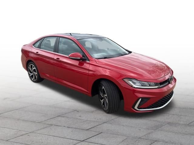 Used 2025 Volkswagen Jetta SEL image 1