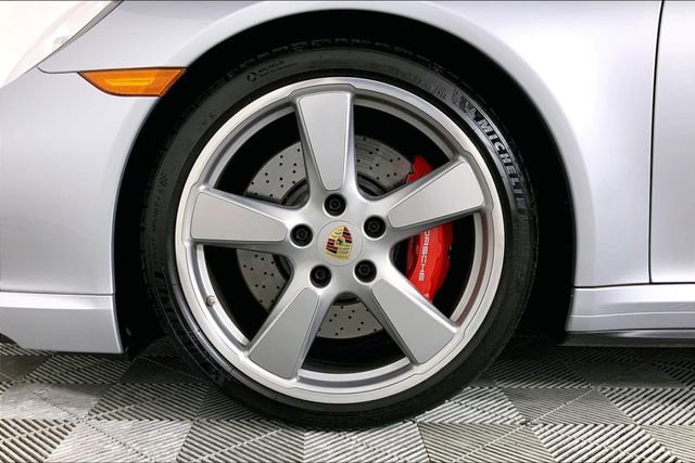 Certified 2018 Porsche 911 Turbo image 7