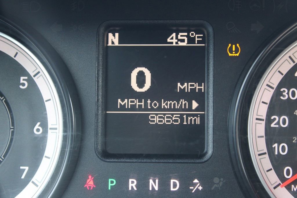 Used 2016 RAM 1500 Classic SLT image 30