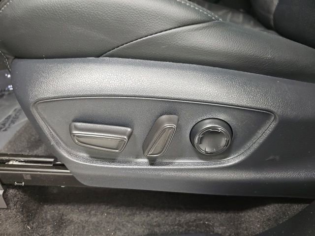 Used 2024 Toyota Tacoma TRD Sport image 15