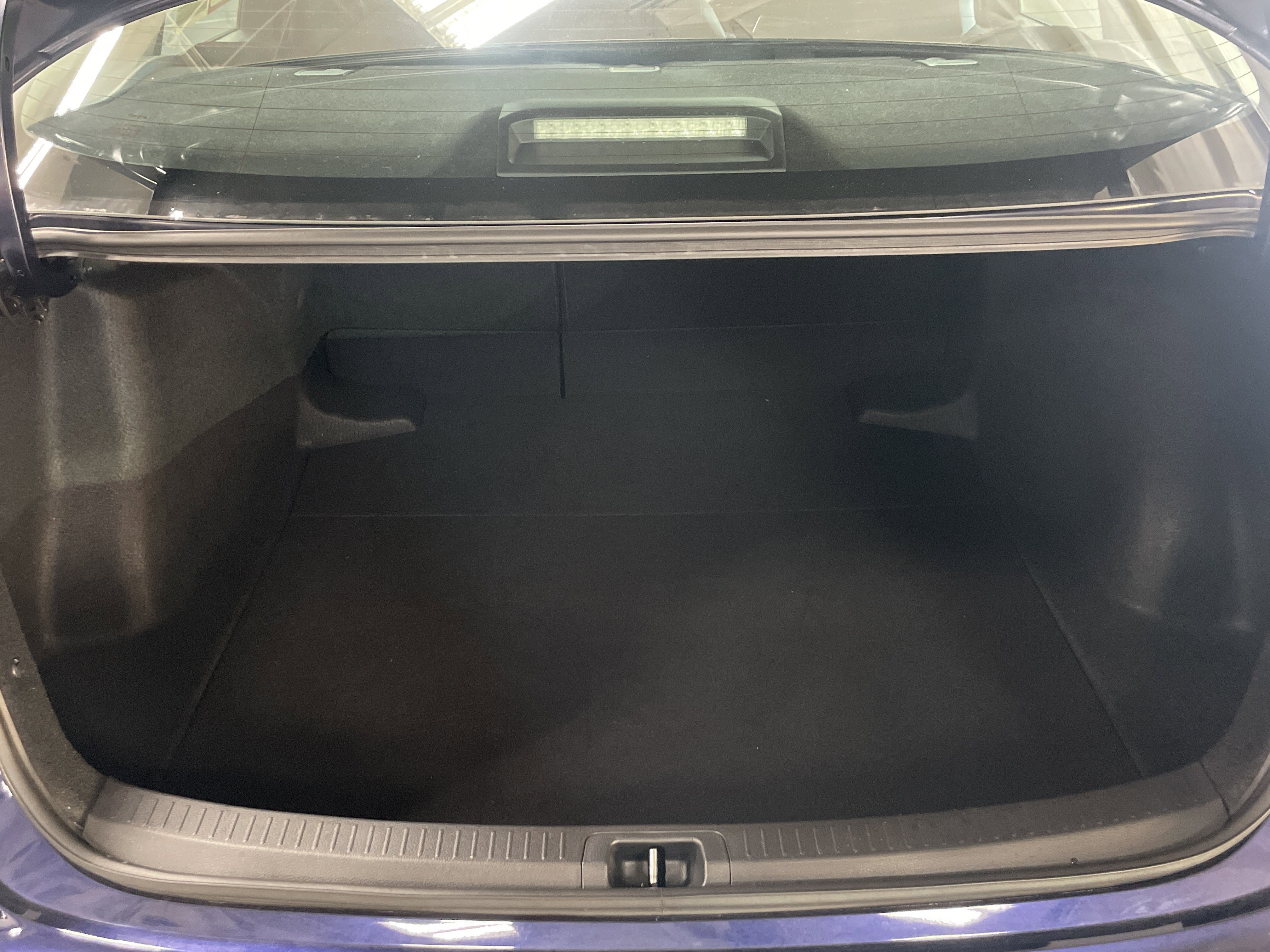 Used 2024 Toyota Corolla LE image 34