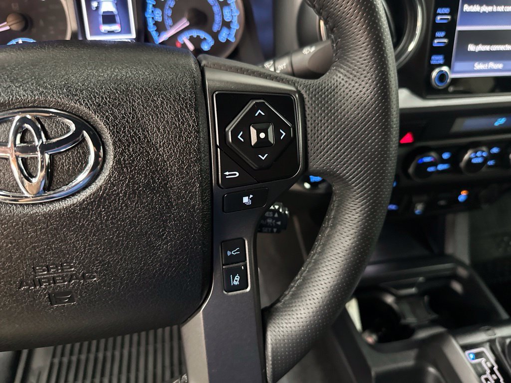 Used 2023 Toyota Tacoma TRD Sport w/ Technology Package AWD/4WD image 16