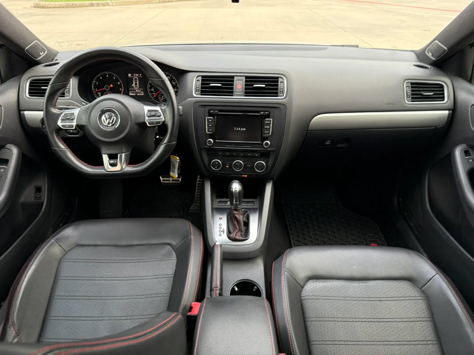 Used 2013 Volkswagen Jetta GLI Autobahn FWD image 11