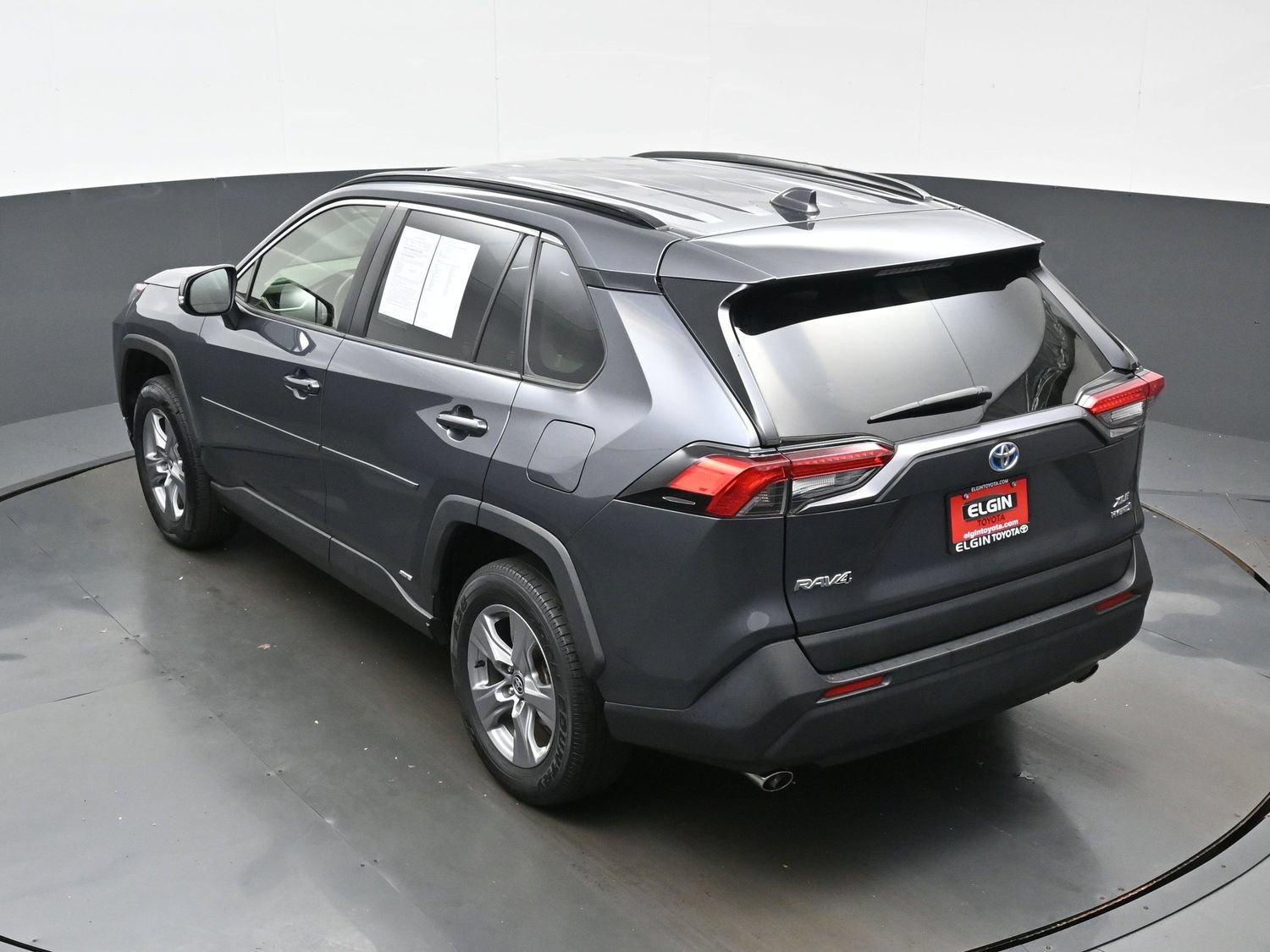 Used 2023 Toyota RAV4 XLE w/ XLE Grade Weather Package AWD/4WD image 38
