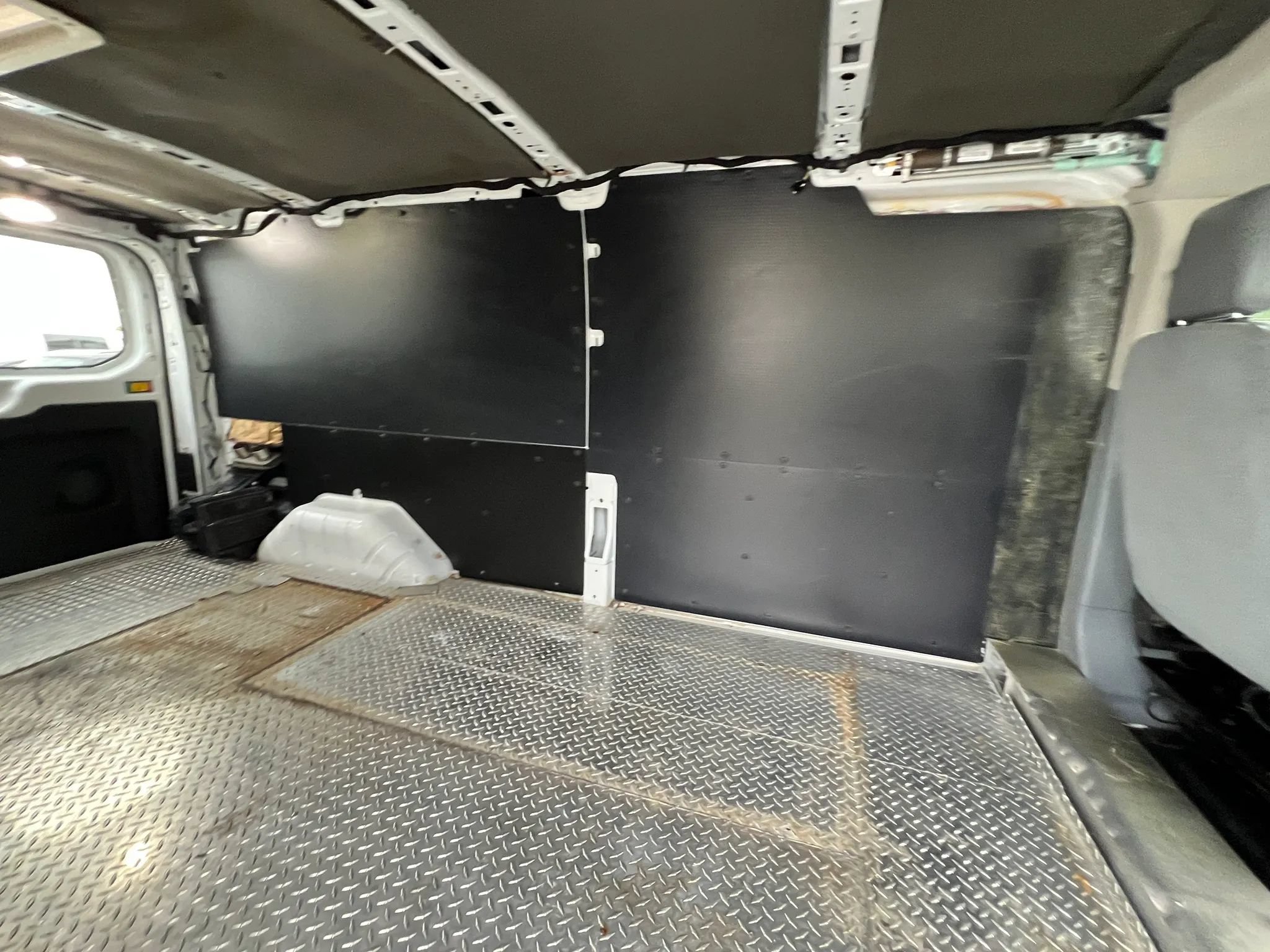 Used 2018 Ford Transit 250 148 Low Roof RWD image 39