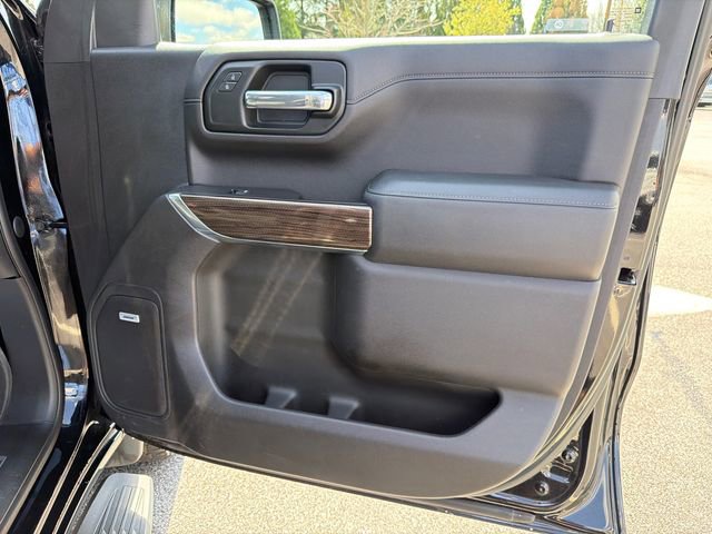 Used 2019 Chevrolet Silverado 1500 LT Trail Boss image 14