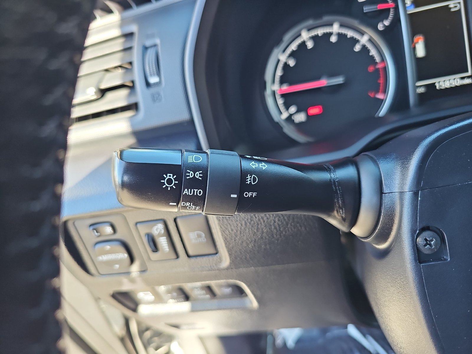 Used 2024 Toyota 4Runner Limited AWD/4WD image 28