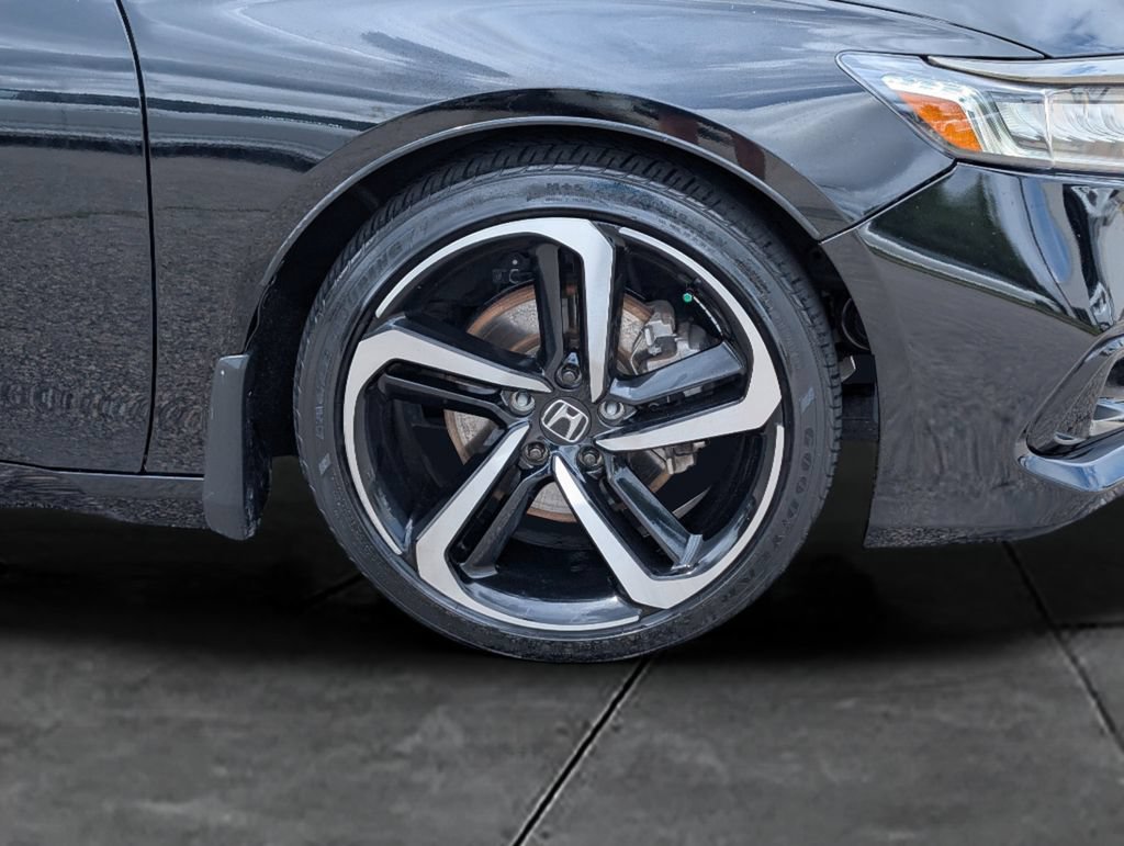 Used 2022 Honda Accord Sport image 11