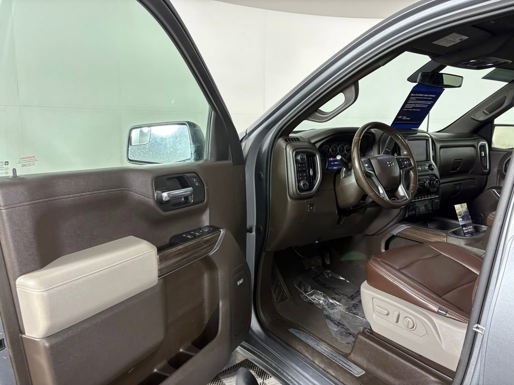 Used 2021 Chevrolet Silverado 1500 LT Trail Boss w/ Convenience Package II AWD/4WD image 12