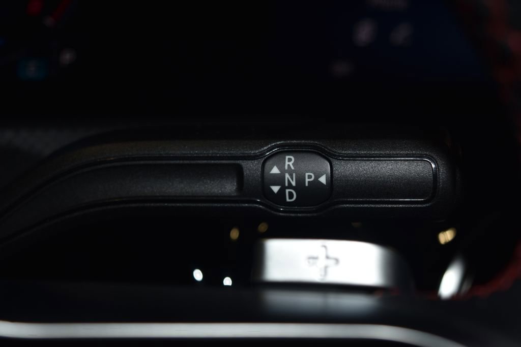 Certified 2025 Mercedes-Benz CLA 250 4MATIC image 17