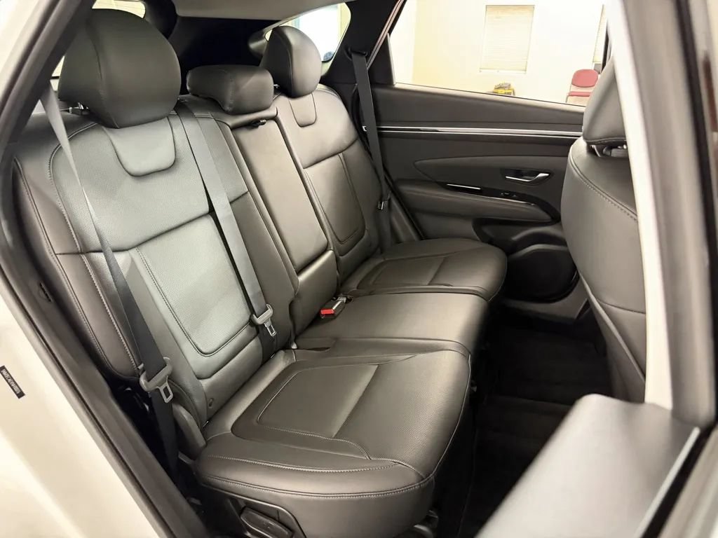 Used 2022 Hyundai Tucson Limited AWD/4WD image 40