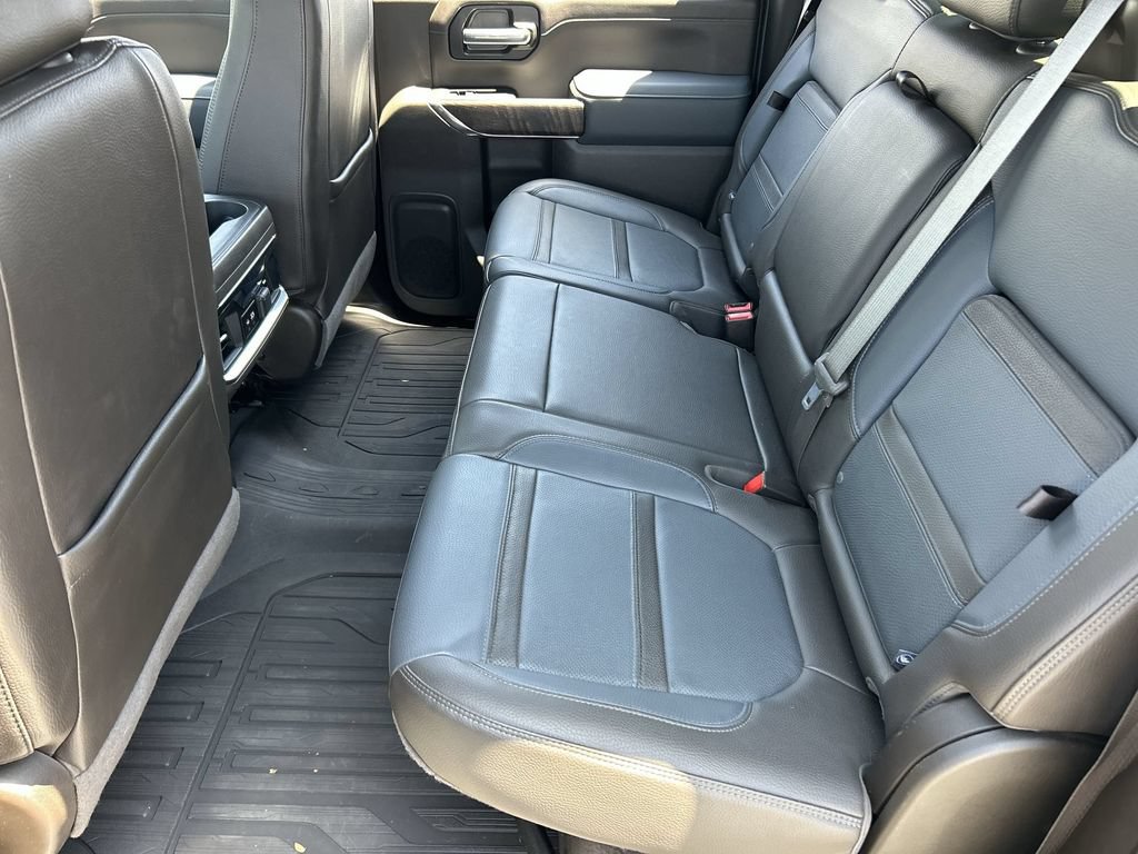 Used 2022 GMC Sierra 3500 Denali AWD/4WD image 26